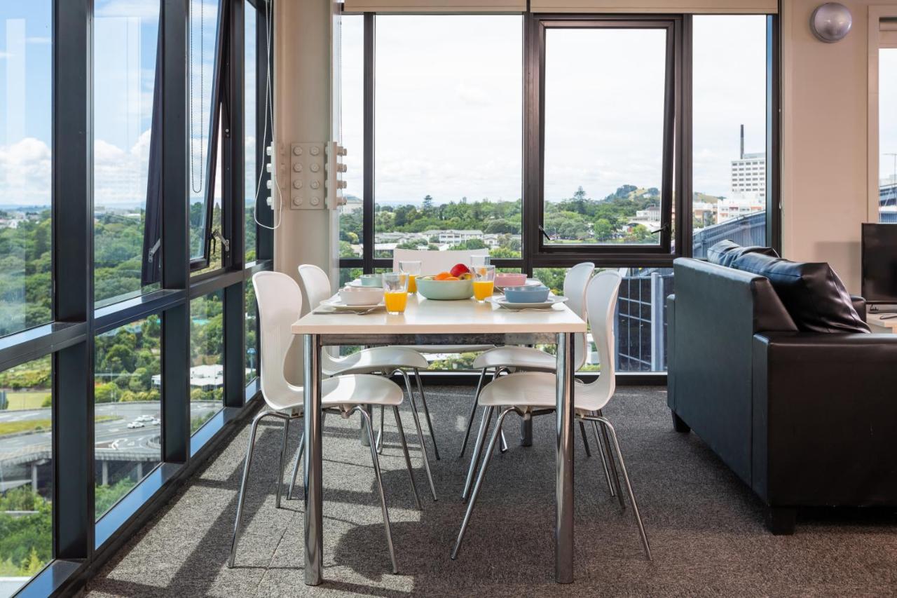 Campus Summer Stays Wellesley Apartment 오클랜드 외부 사진